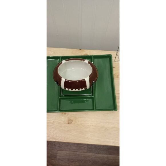 Trudeau football fondue set, game day, food, fondue new unused - Picture 2 of 12